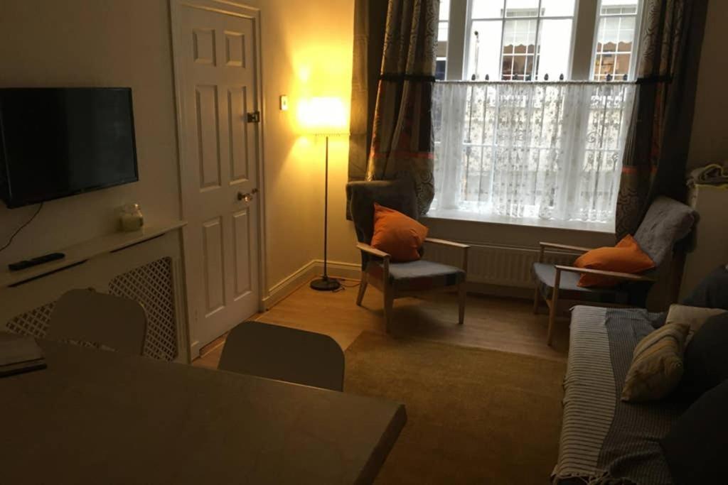 Cathedral Apartment Derry Extérieur photo
