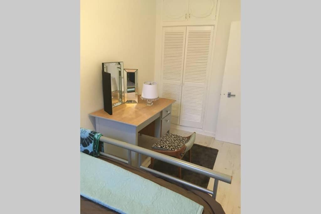 Cathedral Apartment Derry Extérieur photo